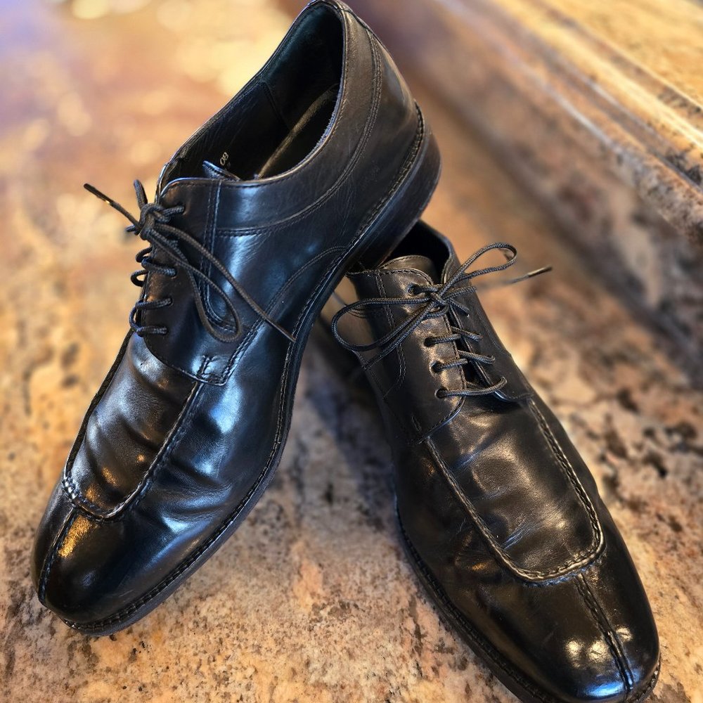 Cole Haan Classic Black Leather  Oxfords.